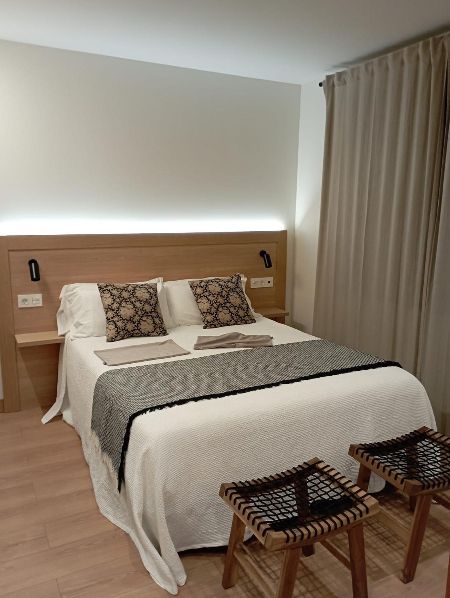 Apartamentos Vior Y Valdes Кудільєро Екстер'єр фото