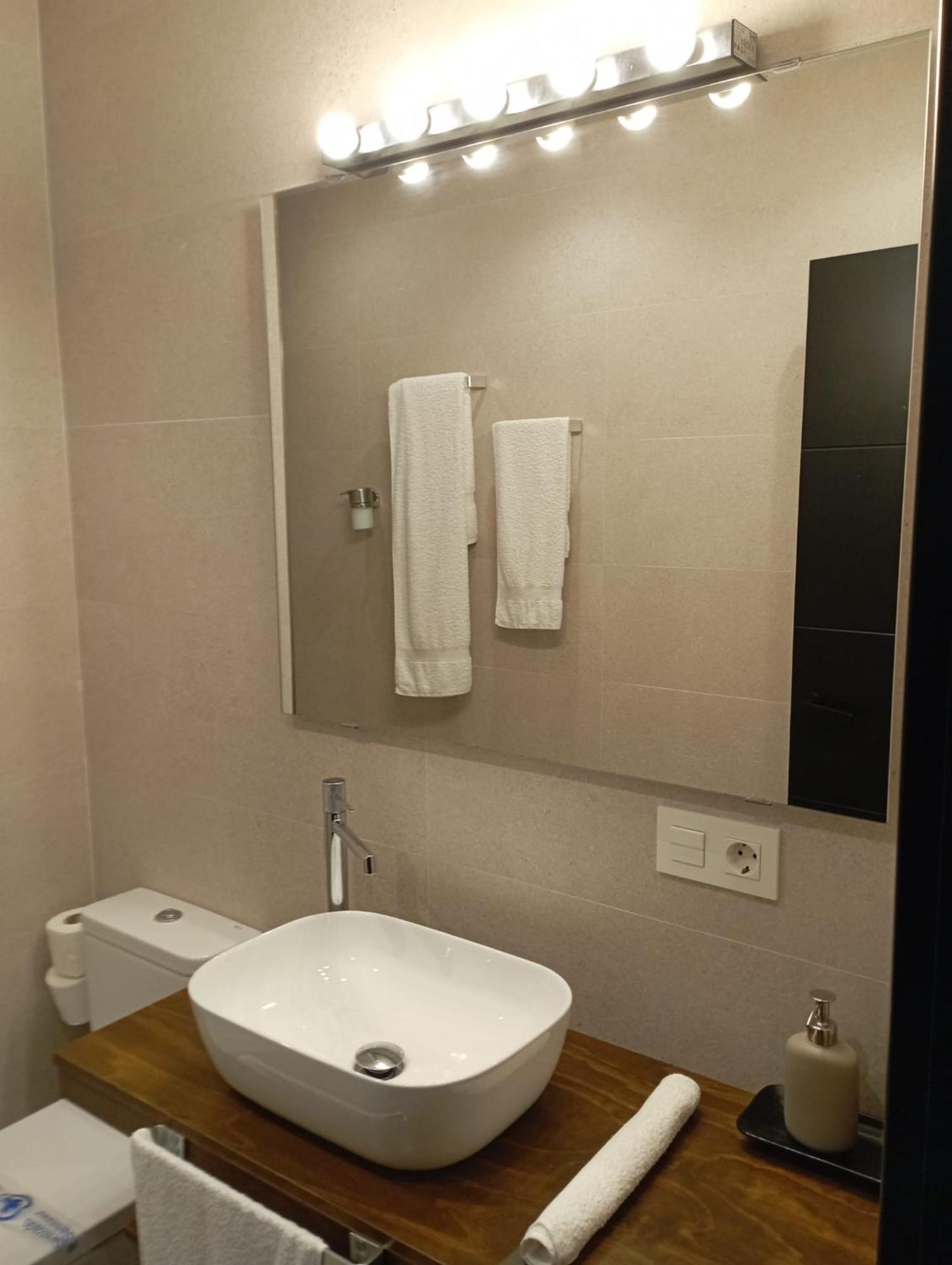 Apartamentos Vior Y Valdes Кудільєро Екстер'єр фото